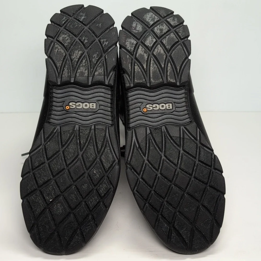 Bogs black amanda plush insulated waterproof rain boot women's size 6 EU 37